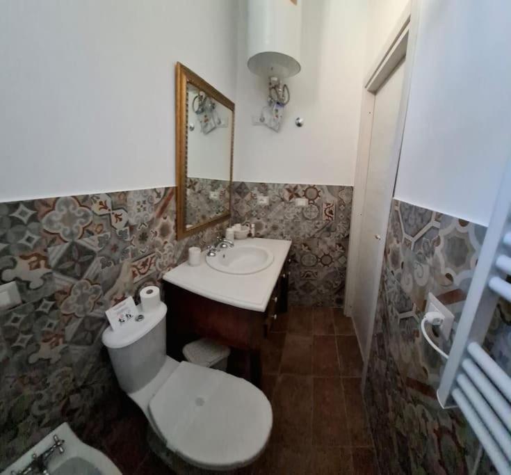 Casa Vacanze Vico Minaudo 카타니아 외부 사진